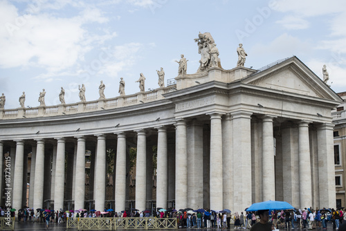 Billede på lærred Italy, Rome, Vatican, St. Peter's Square, colonnade