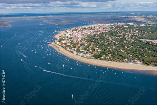 Vue aérienne d'Arcachon dans le Bassin d'Arcachon en France