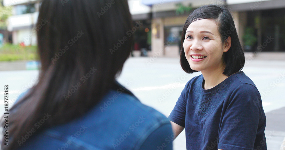 Fototapeta premium Friends talking to each other at outdoor