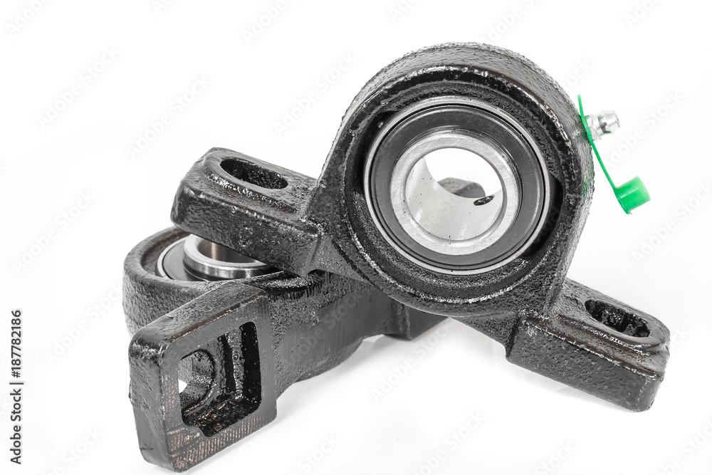 Naklejka premium Roller bearings on white background. industry