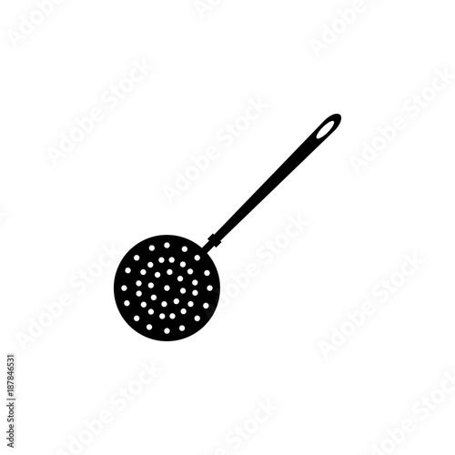 skimmer icon. Elements of kitchen tools icon. Premium quality graphic design. Signs, outline symbols collection icon for websites, web design, mobile app, info graphic