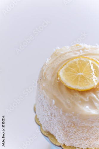 Lemon cake