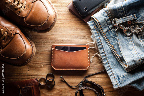 vegetable tanned leather wallet