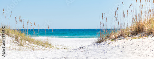 Pensacola Beach Panorama, Florida blauer Himmel und weißer Sand, Mexiko, Horizont, Florida, Paradies, Whitehaven, Fidschi, Mauritius, Malediven, Bora Bora, Hawaii