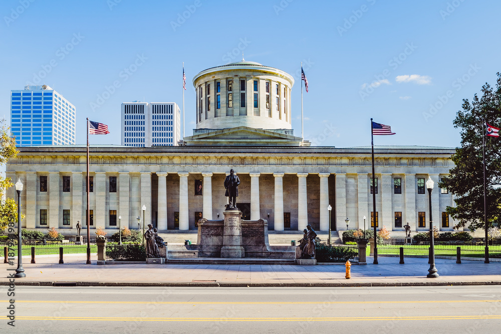 Ohio Statehouse ceremonial entrance. - obrazy, fototapety, plakaty 