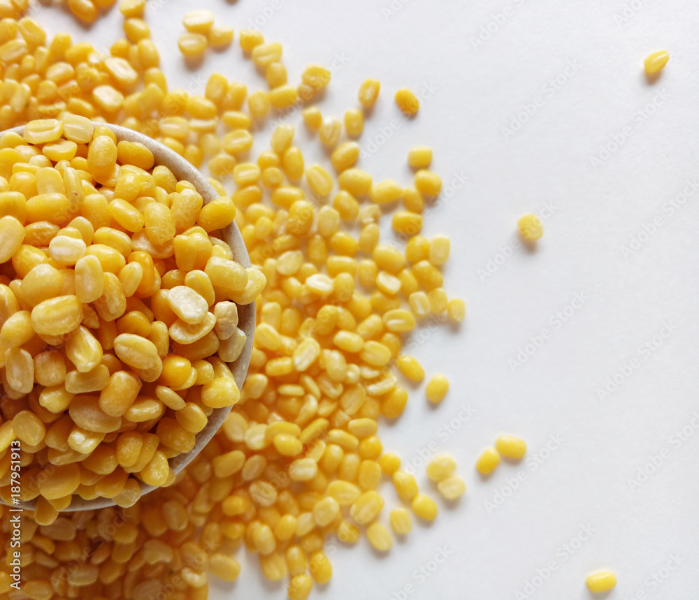Split Mung Bean Healthy and Natural Food Ingredient Split Mung Bean Healthy and Natural Food Ingredient