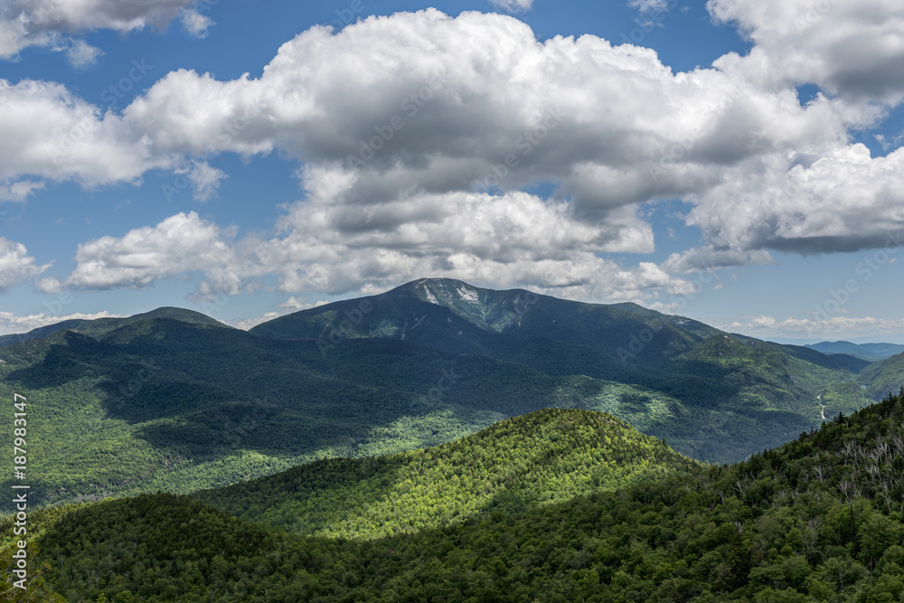 Fototapeta premium Giant Peak in the Adirondack Mountains of New York