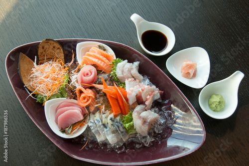  Sashimi served on ice in big plate