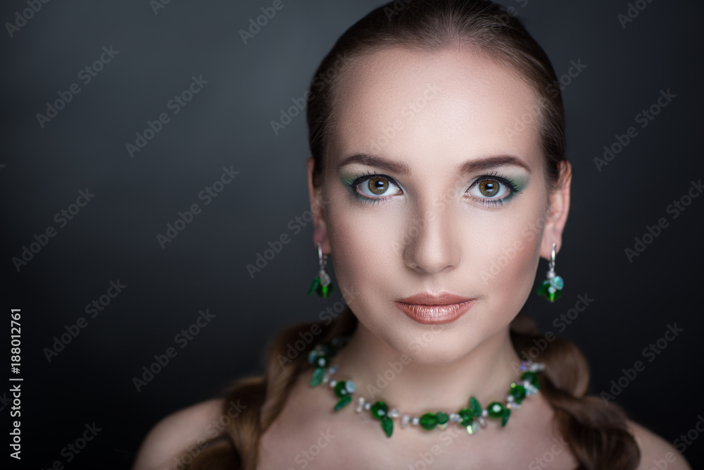 Green jewelry set Green jewelry set