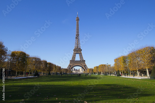 Eiffel Tower in Paris in Autumn © Andrew