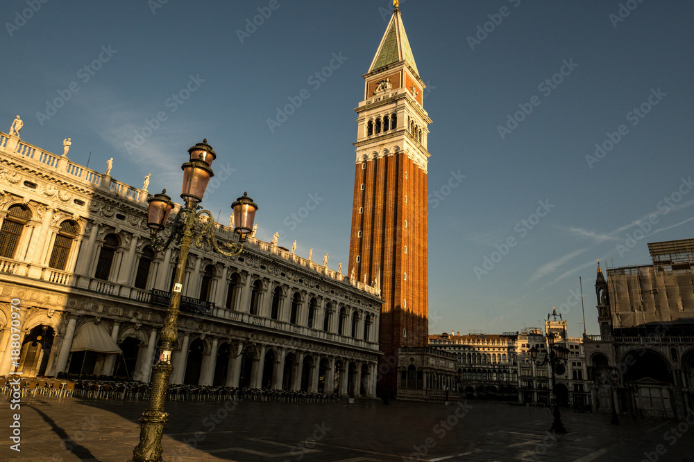 marcus place in venice looking good in golden light