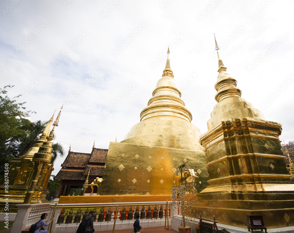 Fototapeta premium Temple,Buddhist Temple In Chiang Mai Thailand