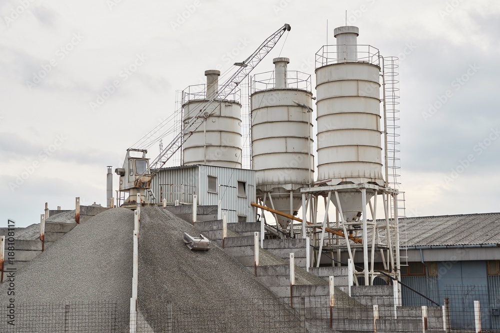 Obraz premium Industrial silo structures