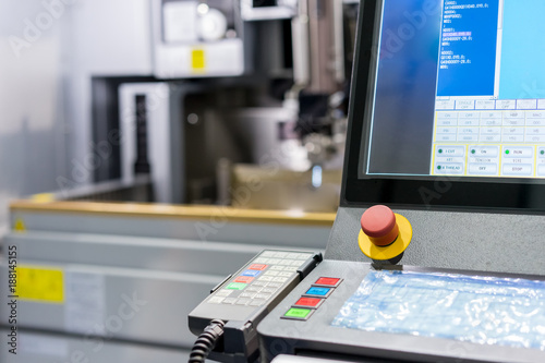 Electrical discharge machine spark eroding with water process machine die mold
