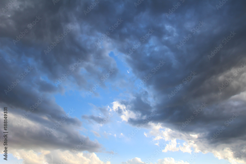 Obraz premium 変化する空