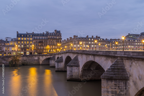 Pont Neuf in central Paris, France. © Netfalls