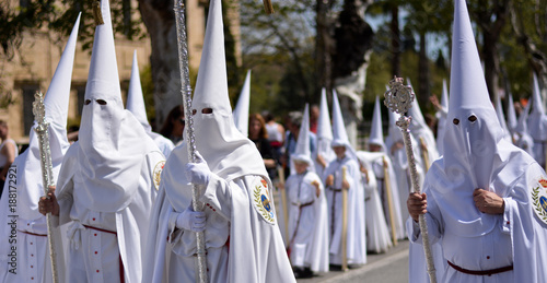Photography The hooded ones dressed in white in the processions