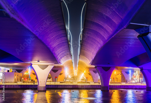 Canvas Print Colorful illuminated Waterfall in Dubai
