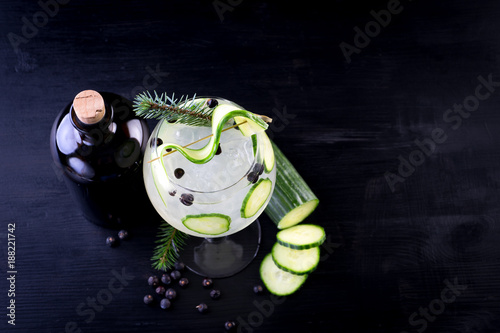 Obraz na płótnie fancy gin and tonic selection drink alcohol cocktail craft fresh fruit spices mint glass bar w salonie