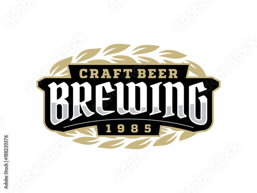Modern professional label for a craft beer