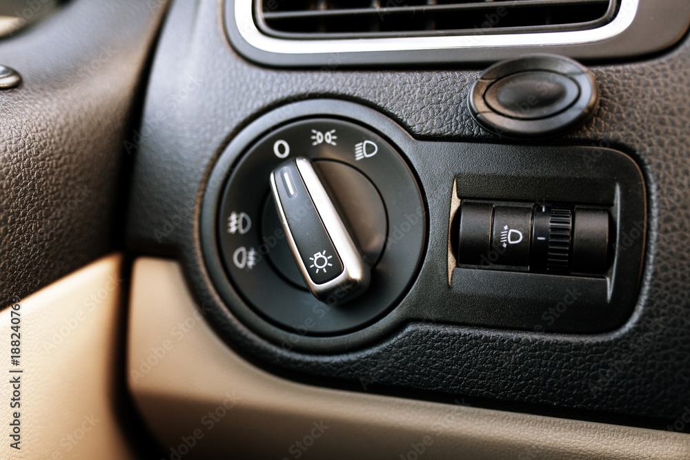 Lights control dial in a car