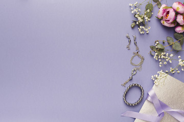 Choosing wedding jewelry background