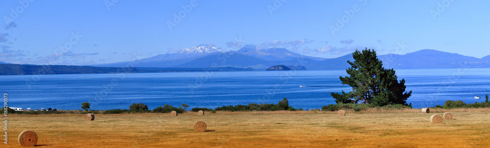 Picturesque Lake Taupo and volcanoes