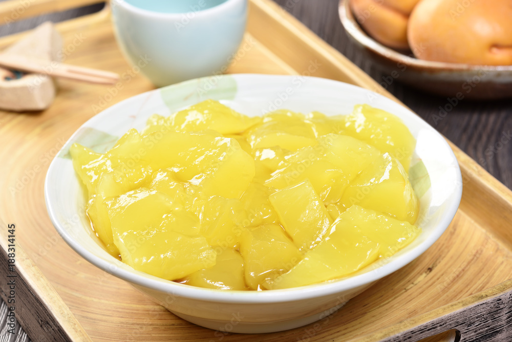 Taiwan delicious dessert - Fun guo (Powder cake) Taiwan delicious dessert - Fun guo (Powder cake)