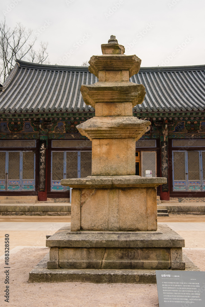 Three-story stone pagoda in Tongdosa Temple (Korea Treasure No. 1471) Three-story stone pagoda in Tongdosa Temple (Korea Treasure No. 1471)