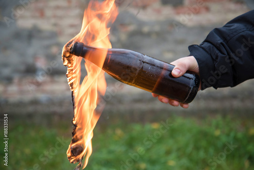 Man attack with molotov cocktail