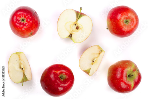 Fototapeta Naklejka Na Ścianę i Meble -  red apples with slices isolated on white background top view. Flat lay pattern