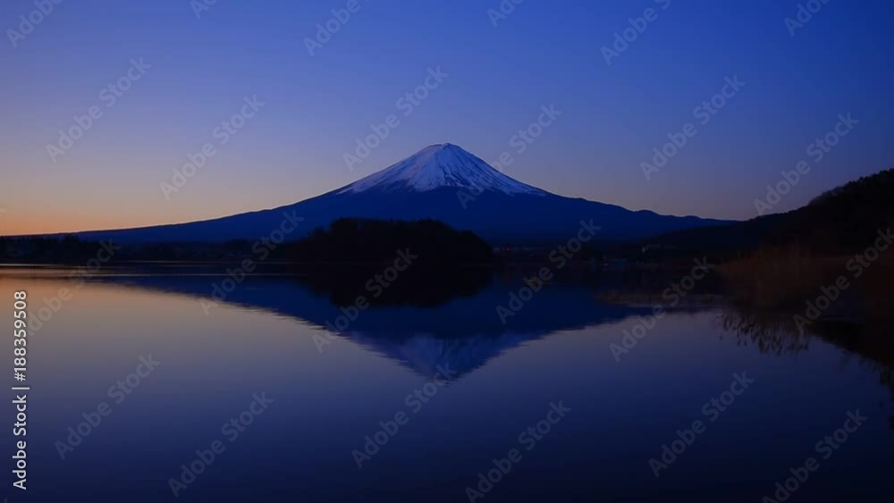 Mt.Fuji of Dawn from Lake Mt.Fuji of Dawn from Lake
