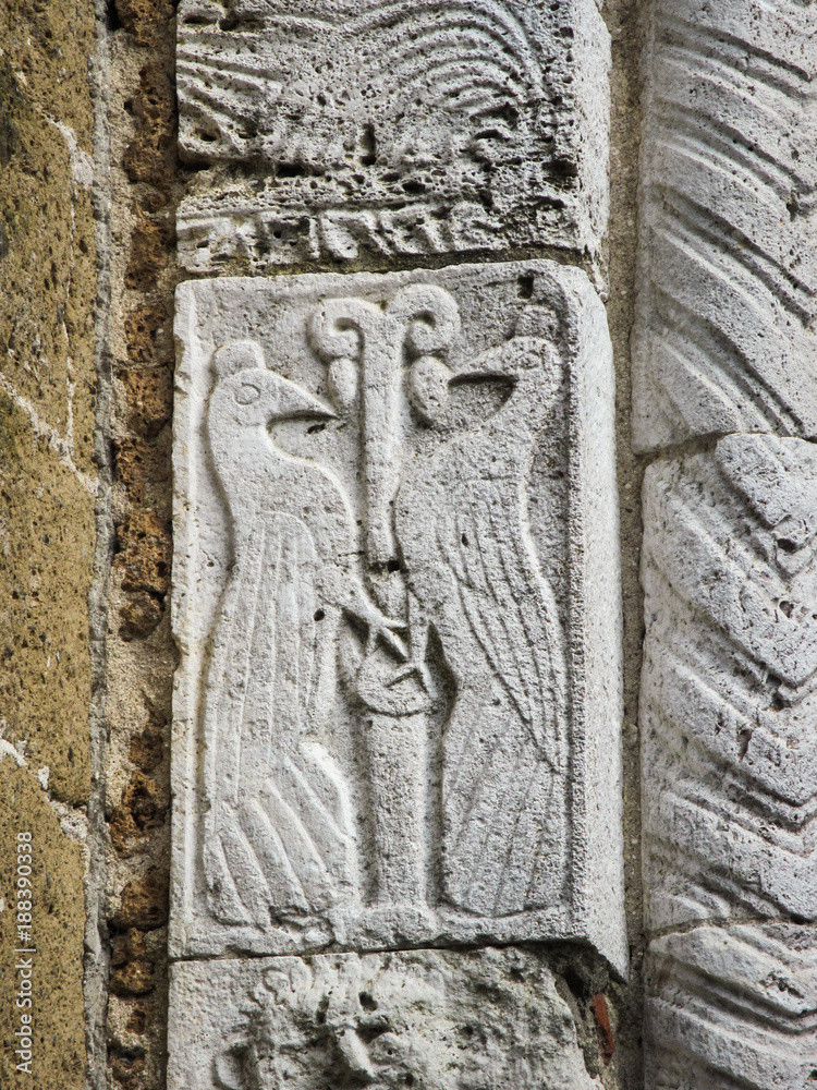 Bassorilievo celtico cattedrale di Sovana