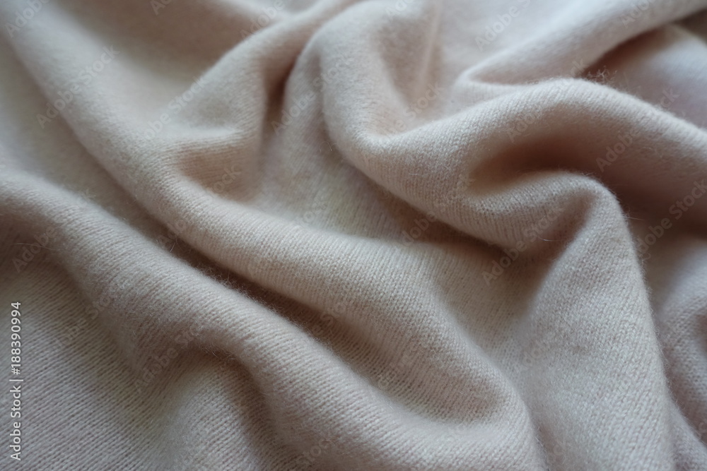 Rumpled simple white fluffy woolen knitted fabric Rumpled simple white fluffy woolen knitted fabric
