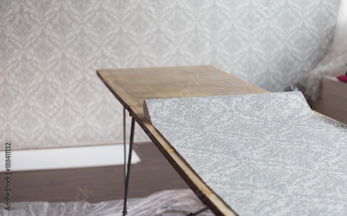  vintage wallpaper renovation