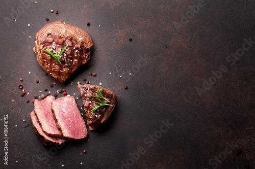 Tableau sur toile Grilled fillet steak