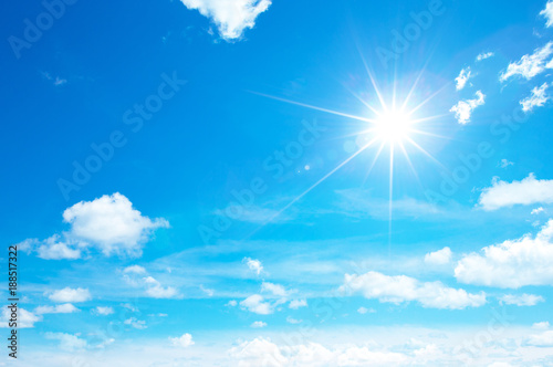 Fototapeta Naklejka Na Ścianę i Meble -  sunny sky
