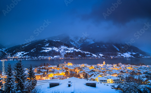 Obraz na płótnie Zell am See in winter, Salzburger Land, Austria w salonie