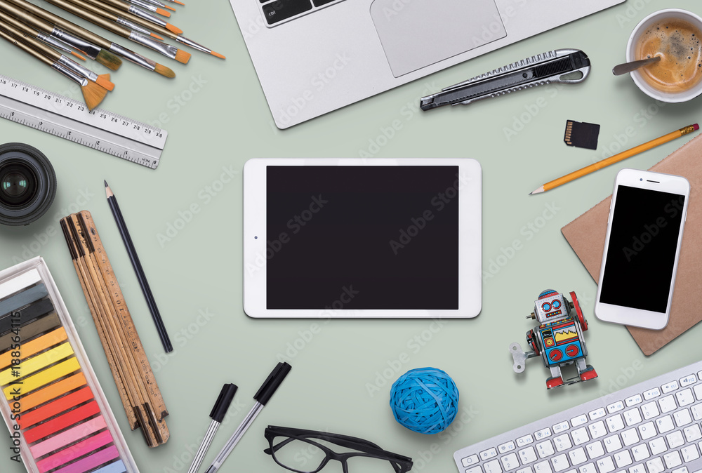 Responsive design hero header Responsive design hero header