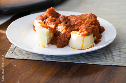 Nigerian Steamed Yam With Tomato and Pepper Sauce
