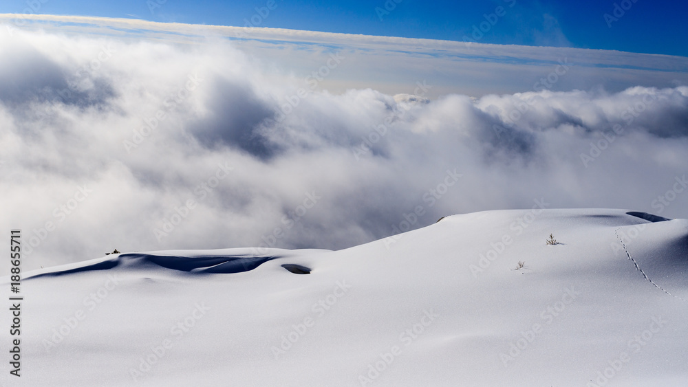 Obraz premium panorama invernale dalla cima di Piazzo - Alpi Orobie
