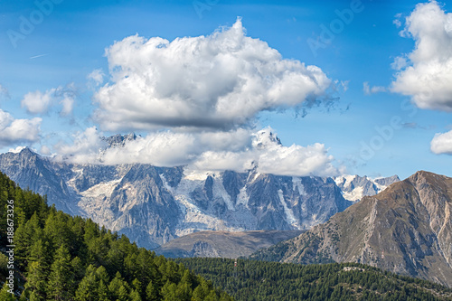Mountain range of the Gran Paradiso Group, Val D'Aosta, Italy.