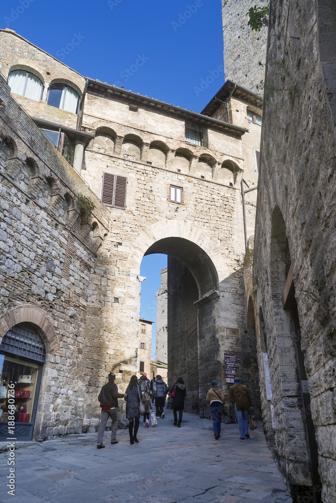 Arch and Tower of the Becci, San Gimignano, Siena, Tuscany, Italy