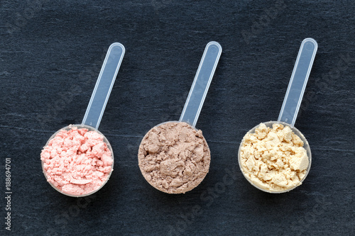Scoops with protein powder photo