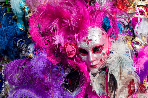 Fototapeta Naklejka Na Ścianę i Meble -  Carnival mask with colorful feathers.