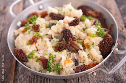 risotto mushroom on pan