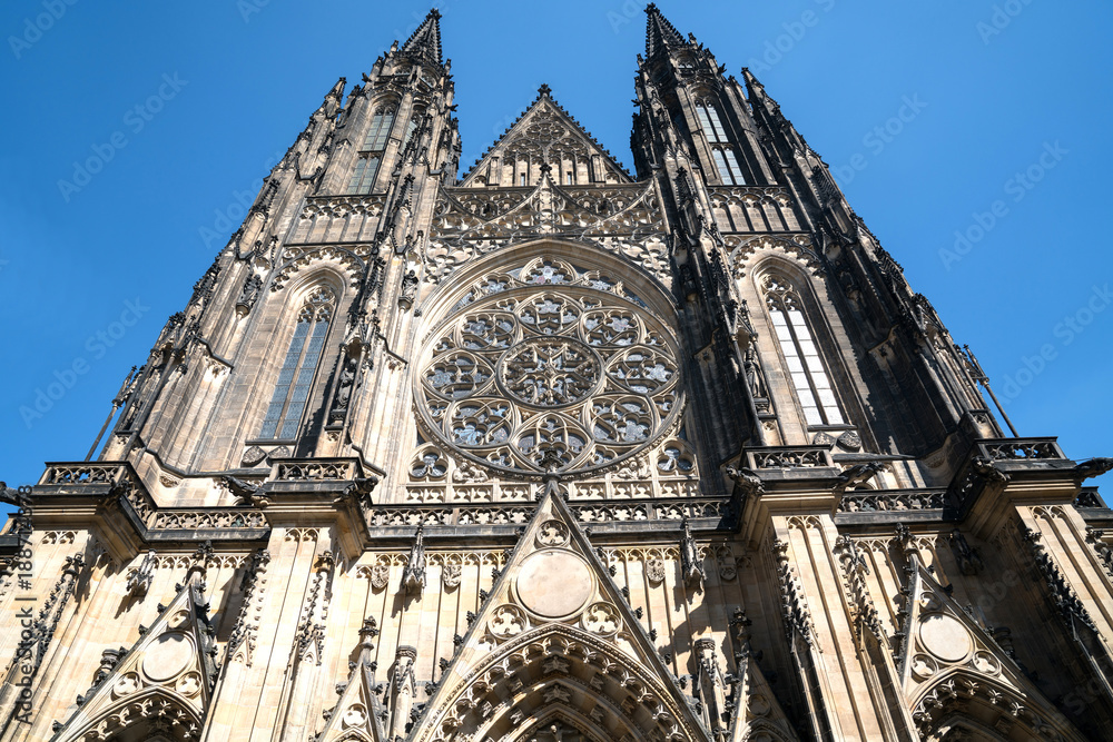Fototapeta premium Gothic architecture of Saint Vitus Cathedral In Prague.