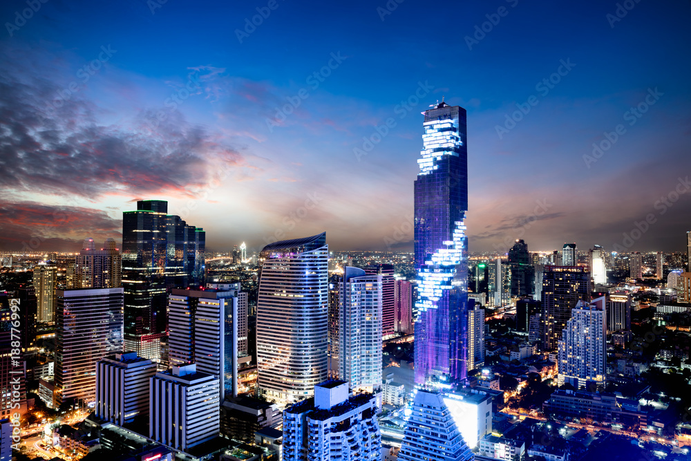 Naklejka premium Bangkok city skyline, Silom area, Bangkok Thailand