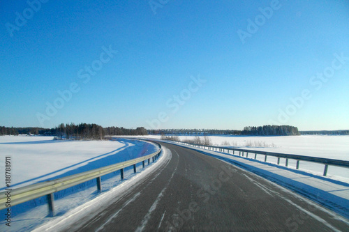 Winter road © Svetlana
