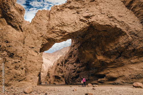 Obraz na plátně "natural bridge" Death Valley